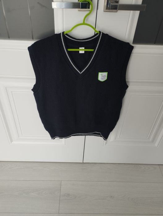 Продам жилетку НИШ