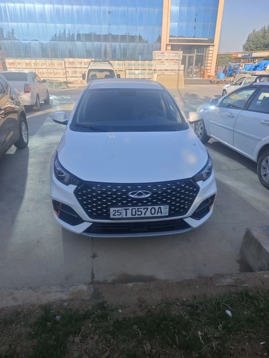 Chery arrizo 6 pro sotiladi