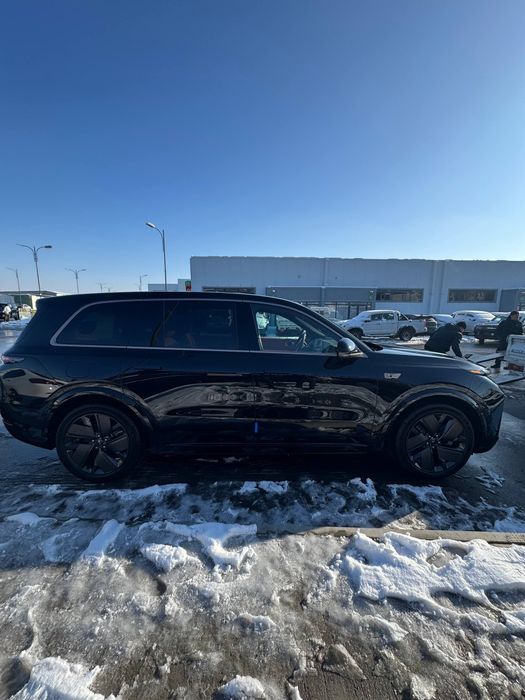 Li 9 Ultra restaling