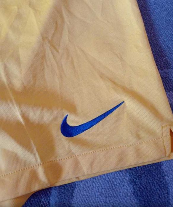 Оригинални къси панталони на Барселона