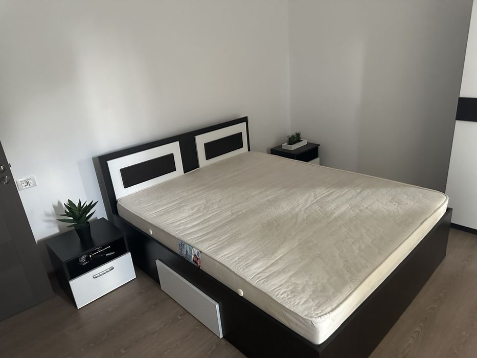 Apartament de inchiriat