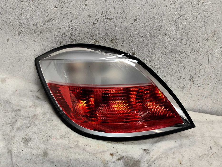 Оригинален стоп Опел Астра  Opel Astra H