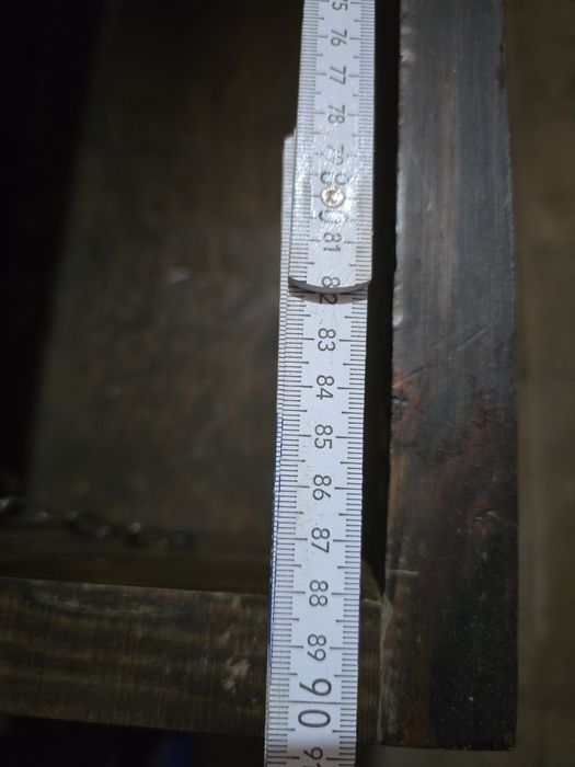 Ladă de zestre veche, sculptată manual și pictată – Autentică,