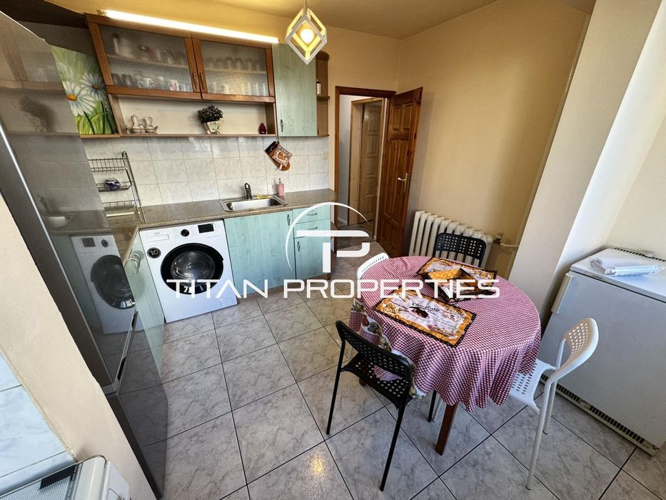 Дава се под наем Двустаен апартамент в Бургас, Славейков - 65 кв.м за 498.27 € - Снимка #2