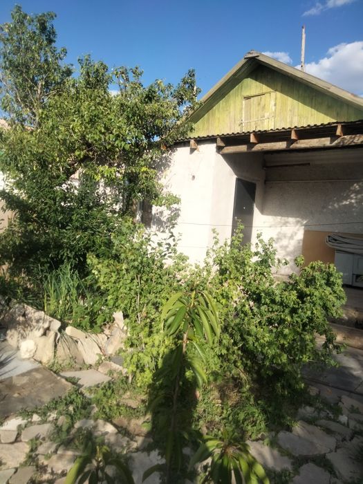 Продаётся дом с участком 6соток