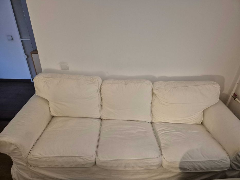 Canapea IKEA model Ektorp 3 locuri, culoare alba