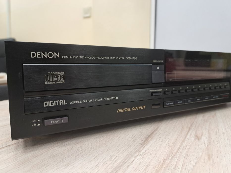 Denon Compact Disk Player DCD-1700 много добро качество