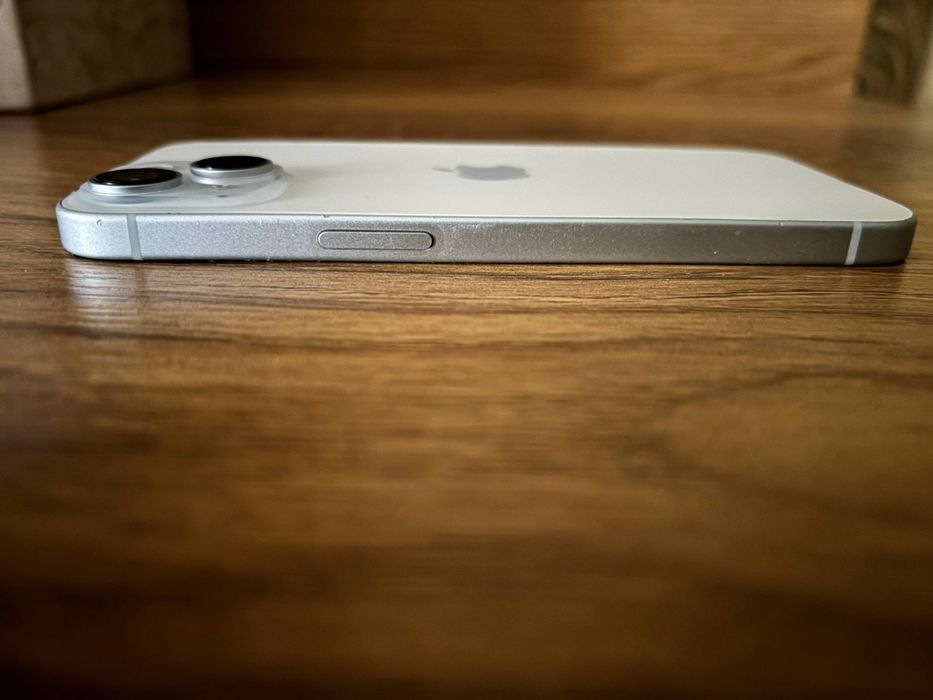 iPhone 15 256Gb.