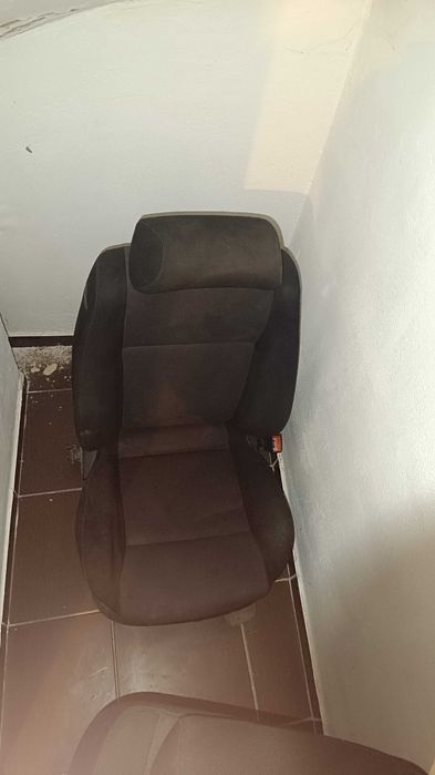 Scaune față golf 4 pentru recondiționare