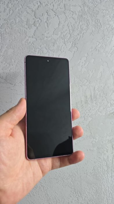 Продам samsung s20 fe