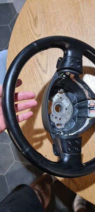 Volan VW Golf Passat  Jetta 5 V de piele cu comenzi și padele