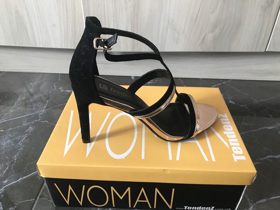 Официални сандали tendenz