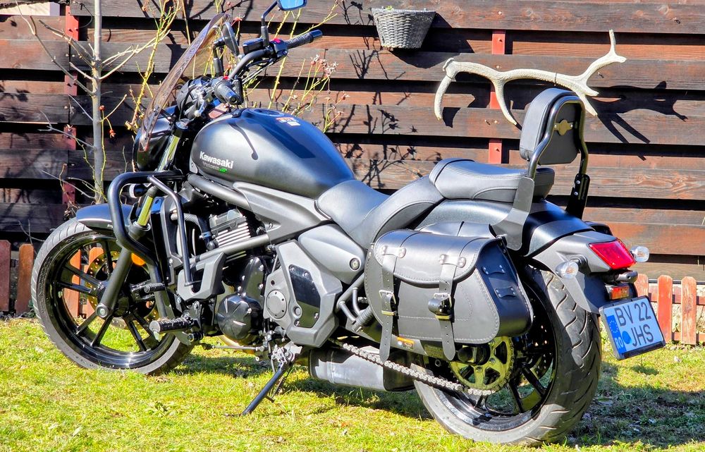 Vând Kawasaki Vulcan S 650 ABS - Model 2023 - foarte întreținută