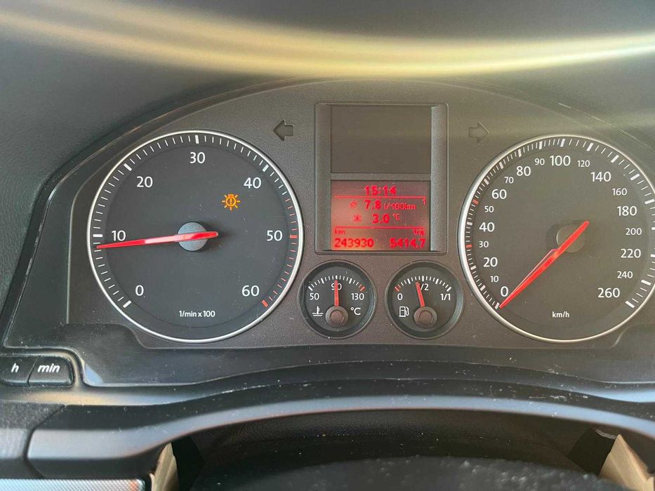 Volkswagen Golf 5 1.9 tdi