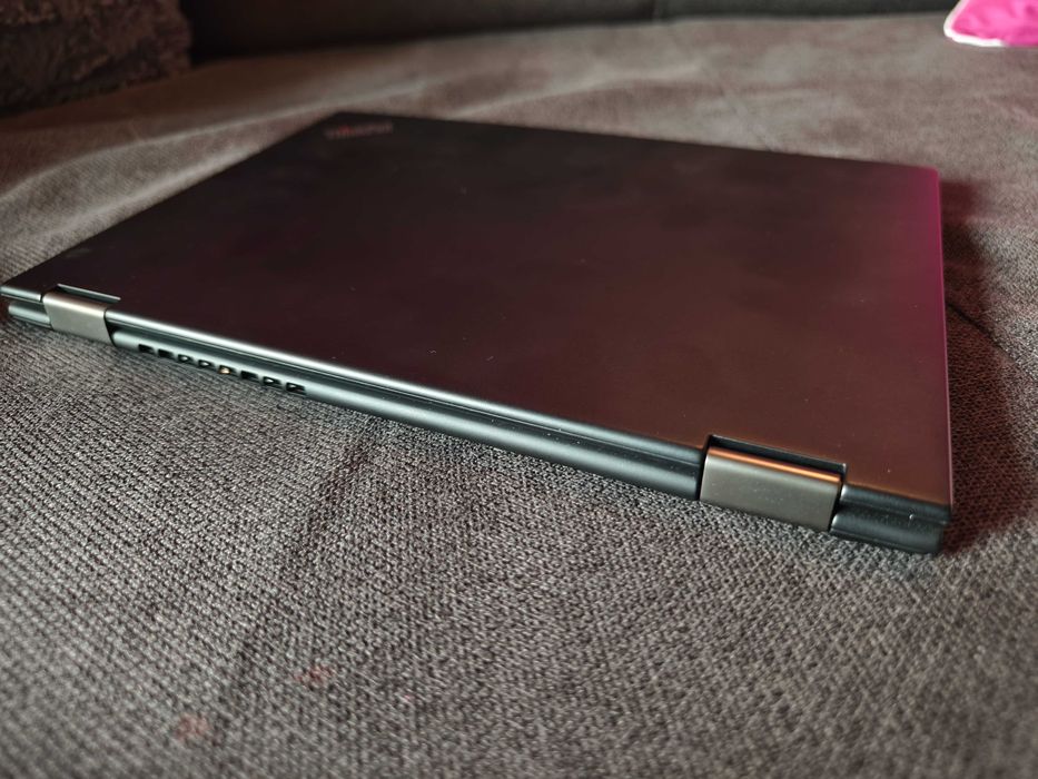 Lenovo ThinkPad X390 Yoga
