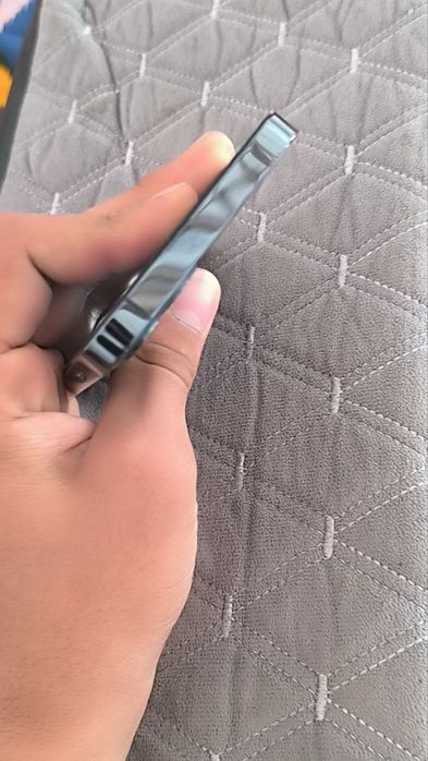 IPhone 12 про…..