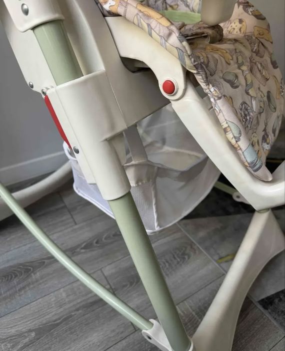 Стул для кормления