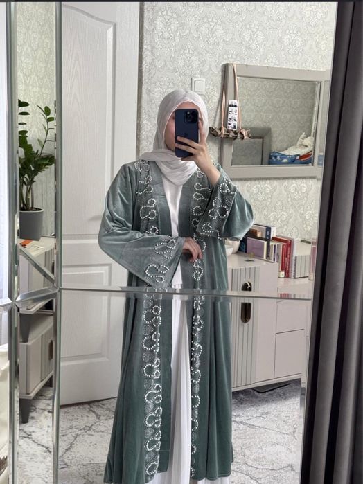 Прокат абаек черный, бардовый