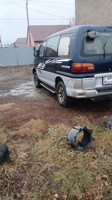 Продам Мицубиси Делика