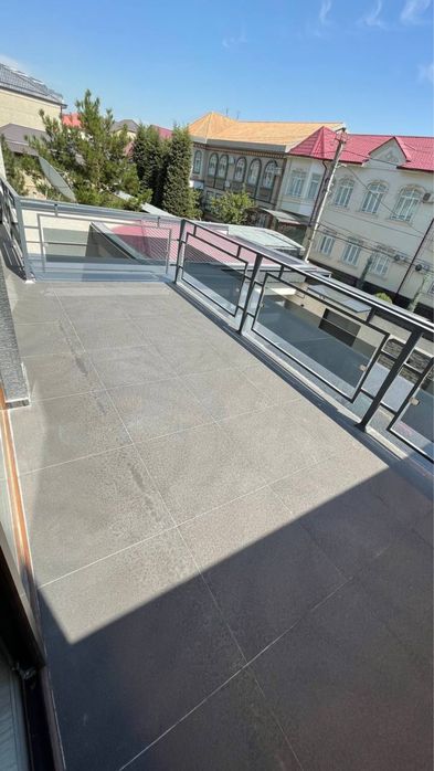 Arenda Hitech pod office