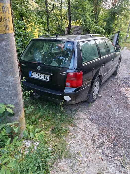 Продавам wv Passat b5 syncro 1.9tdi 110 afn на части