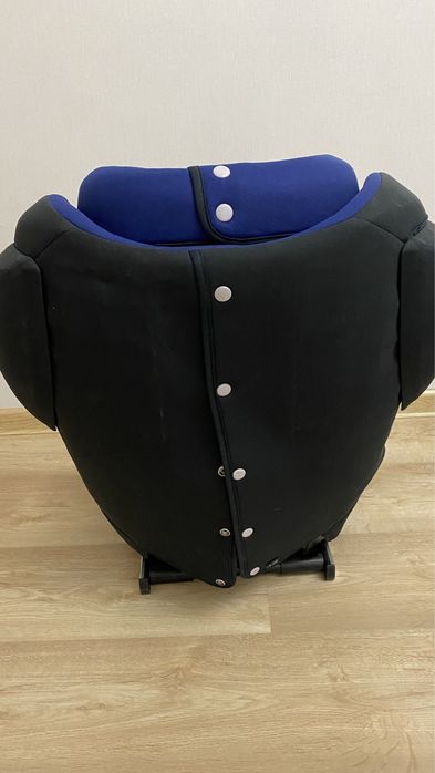 Детское автокресло Cybex Juno 2-fix Blue Moon