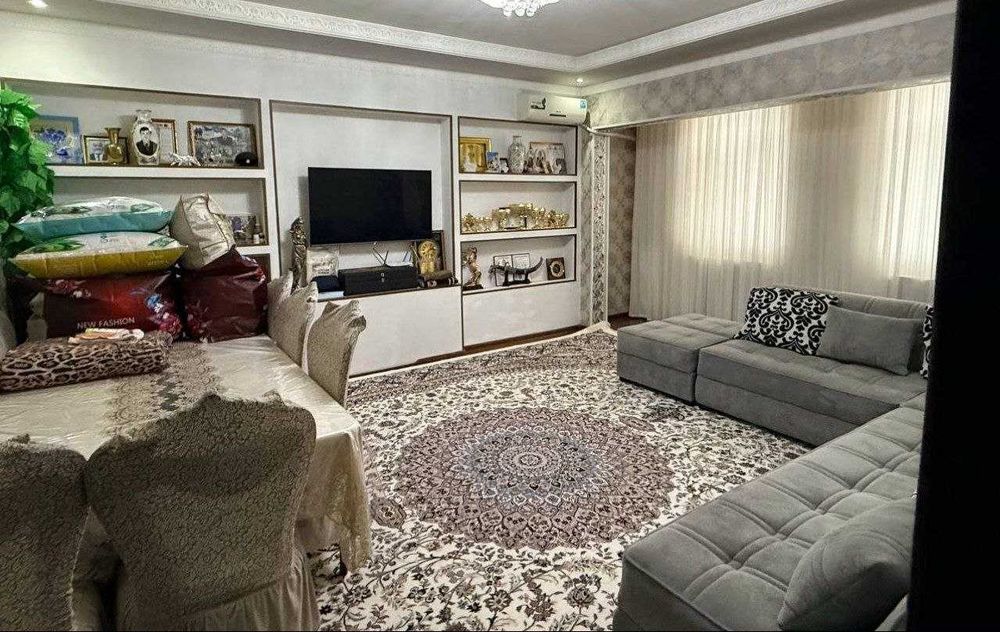 Продаётся 2-комнатная квартира рядом с метро Тинчлик.