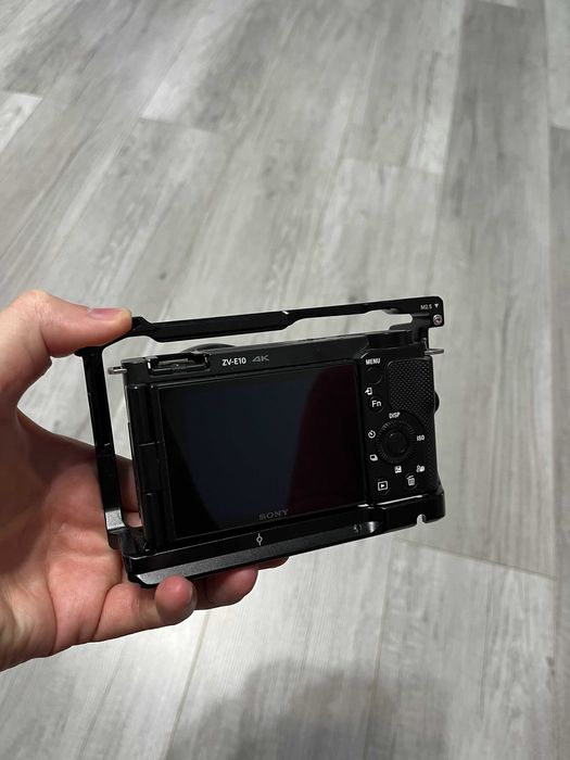 Sony ZV-E10, в полном комплекте