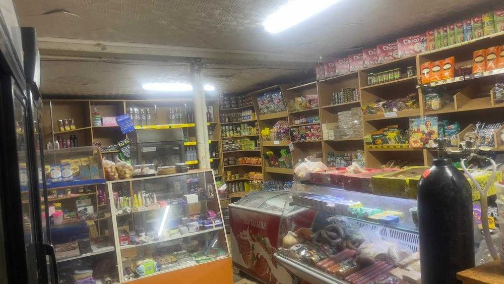 Продаётся действующий магазин «Фарид»