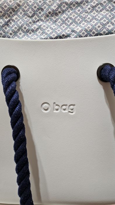 Оригинална дамска чанта O bag