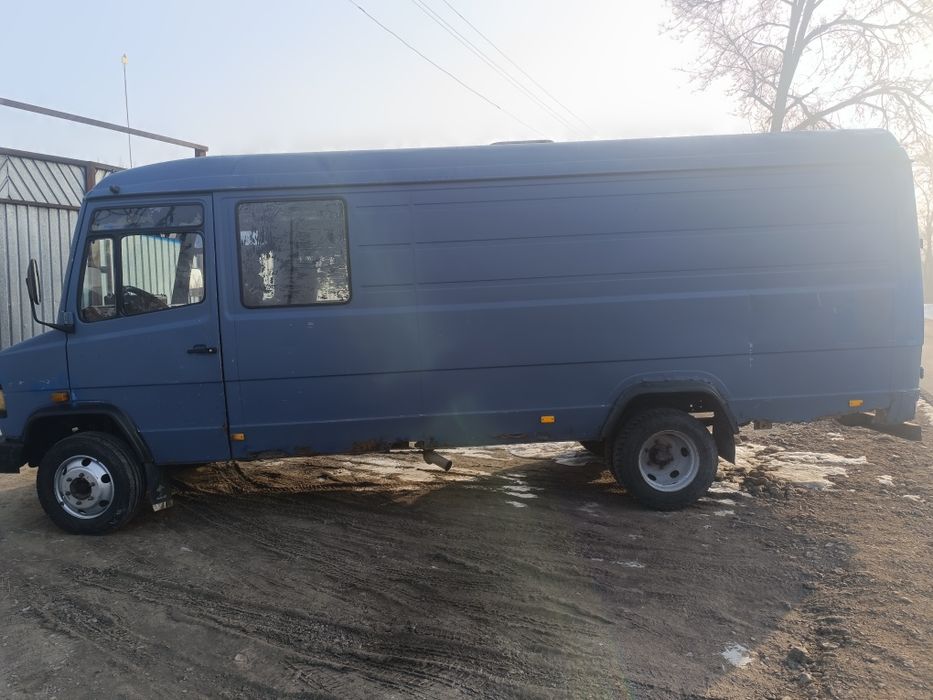 Продам Mercedes Benz 609