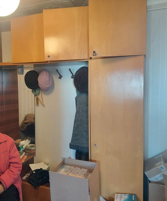 Отдам даром мебель в Зотобольске