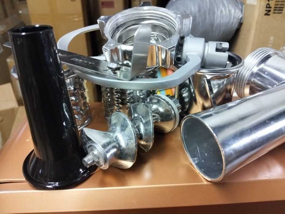 Robot multifuncțional bucătărie 1500W