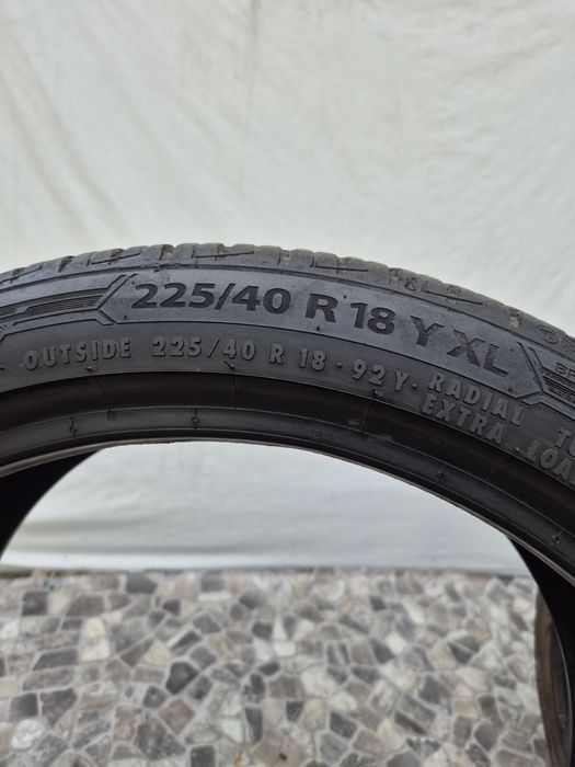 2бр 225 40 18 Barum летни гуми 22г