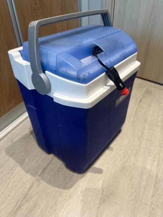 Хладилнa чанта Ezetil - , 24л, 12V студено