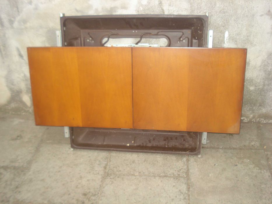 MASA ovala/rotunda vintage LUDOVIC lemn masiv lucrata manual ARTA