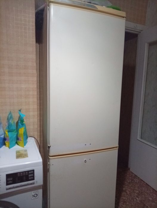 Отдам холодильник нерабочий бесплатно. Самовывоз.