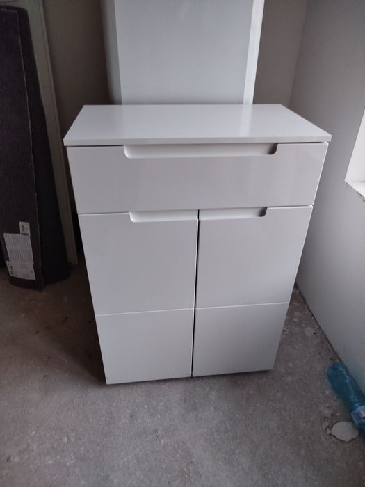 Пълно обзавеждане мебели всекидневна и кухня