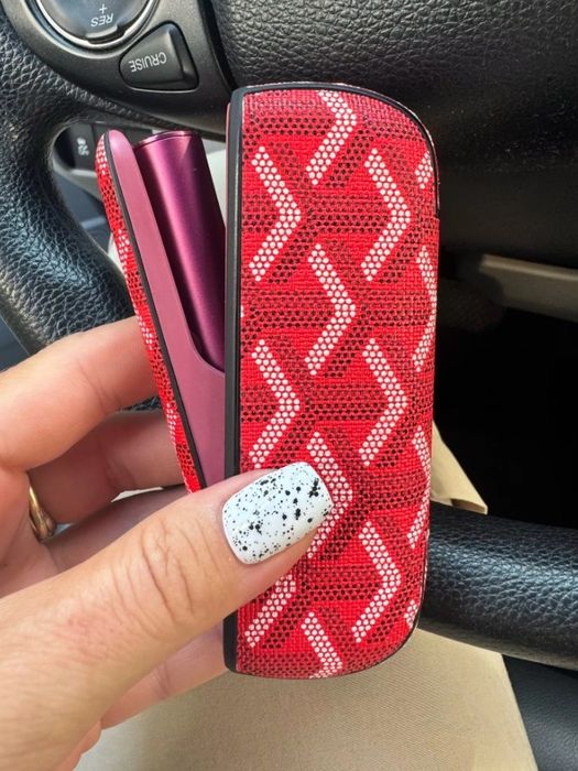 Portofel si husa IQOS  Louis Vuitton si pentru Iluma one