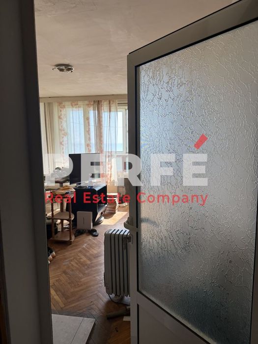 Продава се Двустаен апартамент в Бургас, Лазур - 64 кв.м за 2500 €/кв.м - Снимка #4