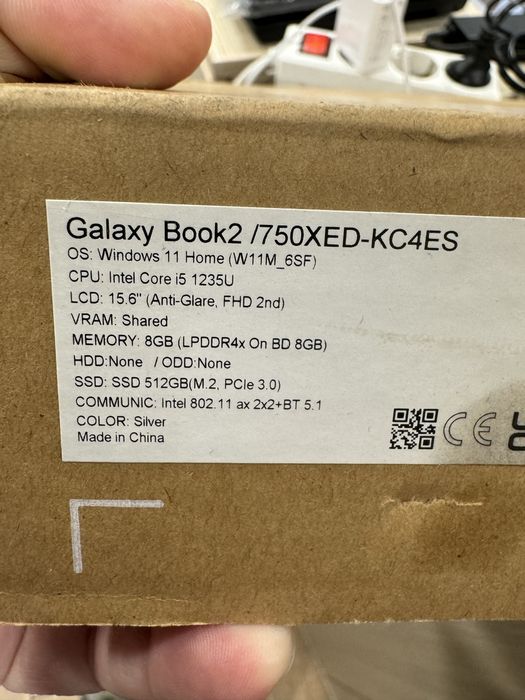 Samsung Galaxy Book 2, 15,6" FullHD, i5-1235U 4,4 GHz, 8GB , 512GB SSD