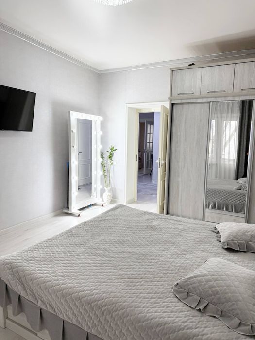 Продается квартира Чиланзар 1 квартал 4/4/4