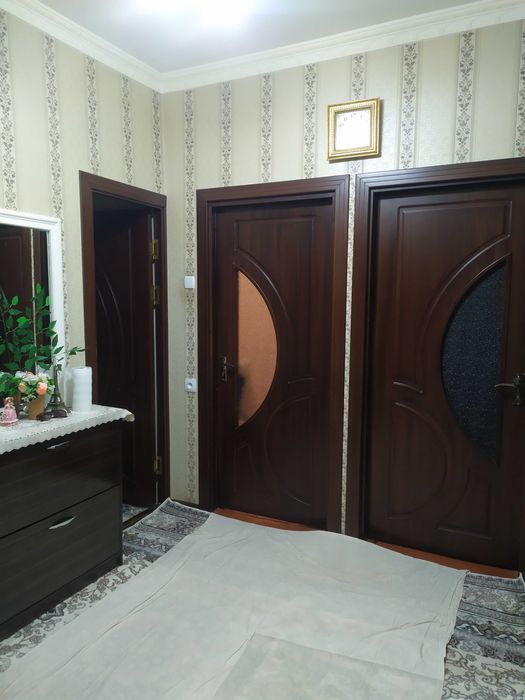 Продам 4-комнатная квартиру метро Чиланзар