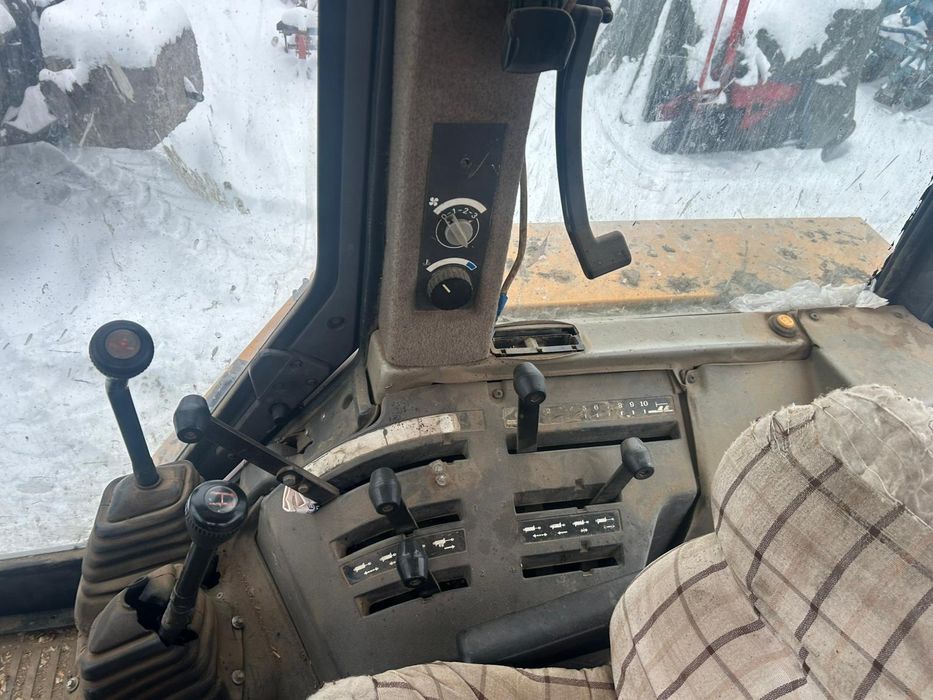 Tractor Renault 155.54... 4x4