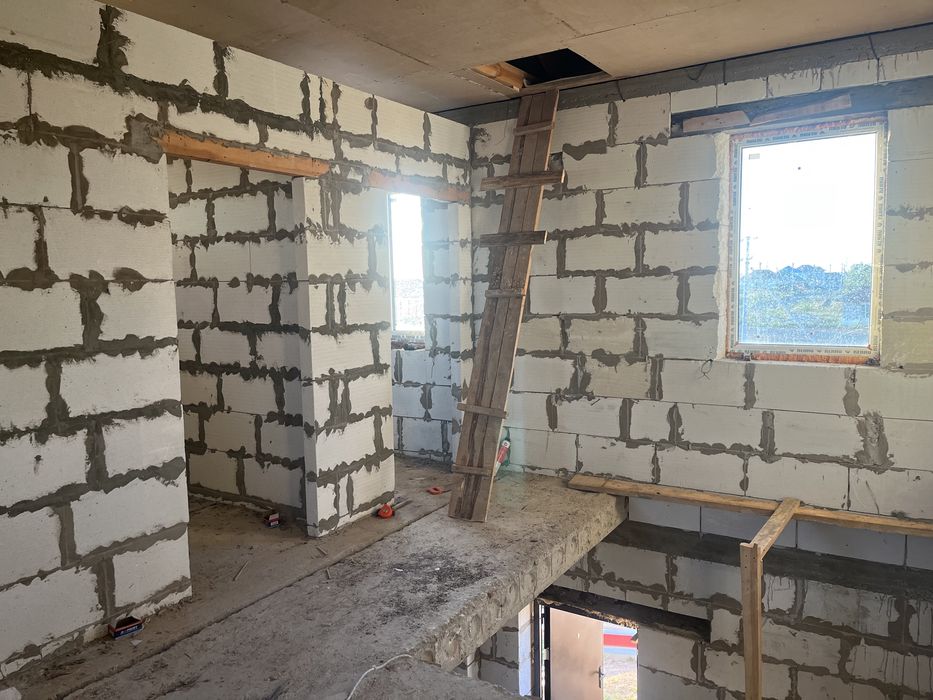 Продам дом в п. Каражар