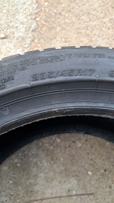 Vând anvelope noi Bridgestone