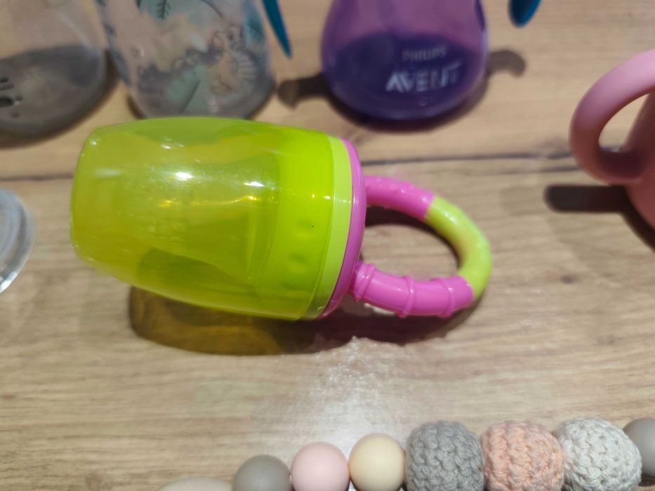 Шишета за вода, мляко, биберони, клипсове