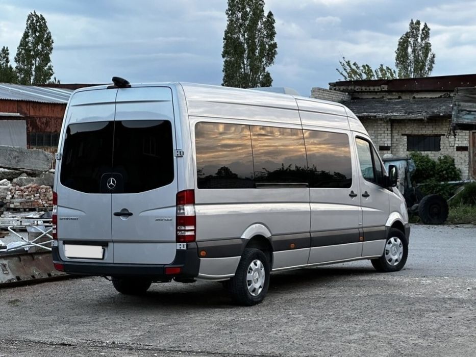 Микроавтобус 18-21 мест Мерседес Спринтер Поездки и экскурсии по Узб