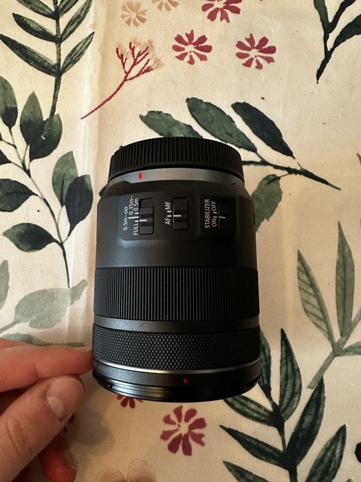 Vand 85mm f2 IS STM -Canon