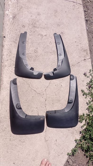 Брызговики Рав 4